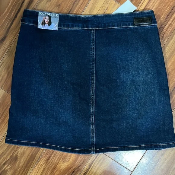 Sound/Style Versona dark wash denim skirt, size 8. NWT. - Picture 4 of 9